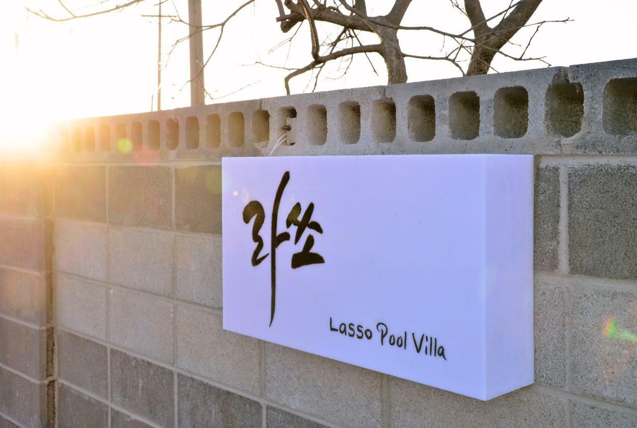 Lasso Pool Villa Sokcho Exteriör bild